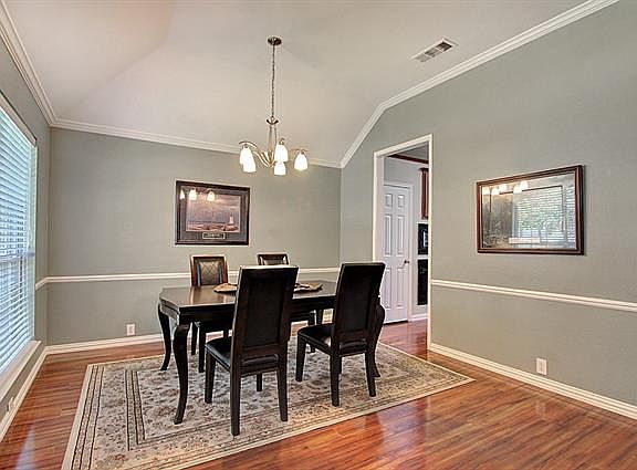 4th image of 2953 Hancock Dr