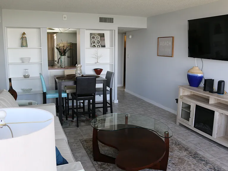 300 Woodette Dr #303 — Photo 9