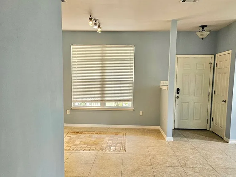 120 Juniper Dr — Photo 8