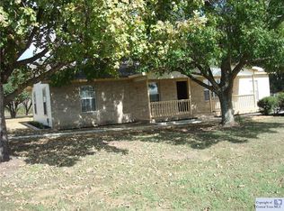 948 Leissner School Rd, Seguin, TX 78155