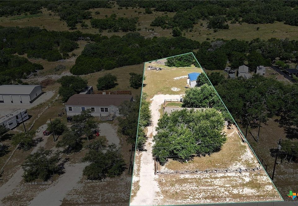 1st image of 418 Private Road 1505