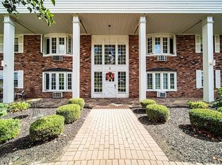 1 Meadowlawn Dr UNIT 7, Mentor, OH 44060