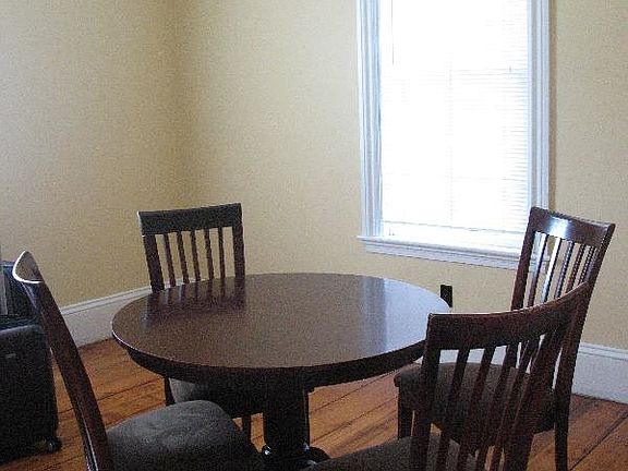 4th image of 30 Curtis St #1