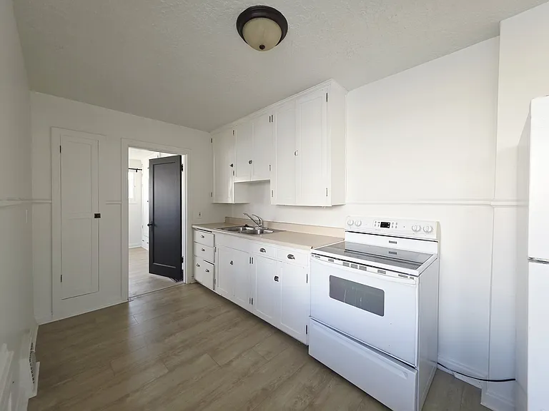 438 E Garfield Ave #440 — Photo 22