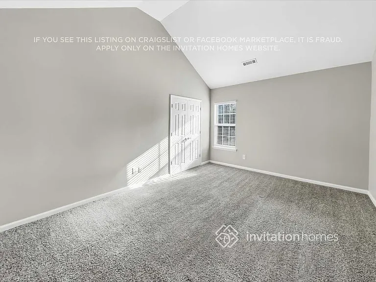 1919 Darbywine Dr — Photo 17