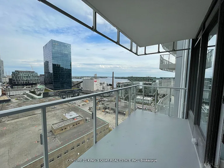 28 Freeland St #1508 — Photo 2