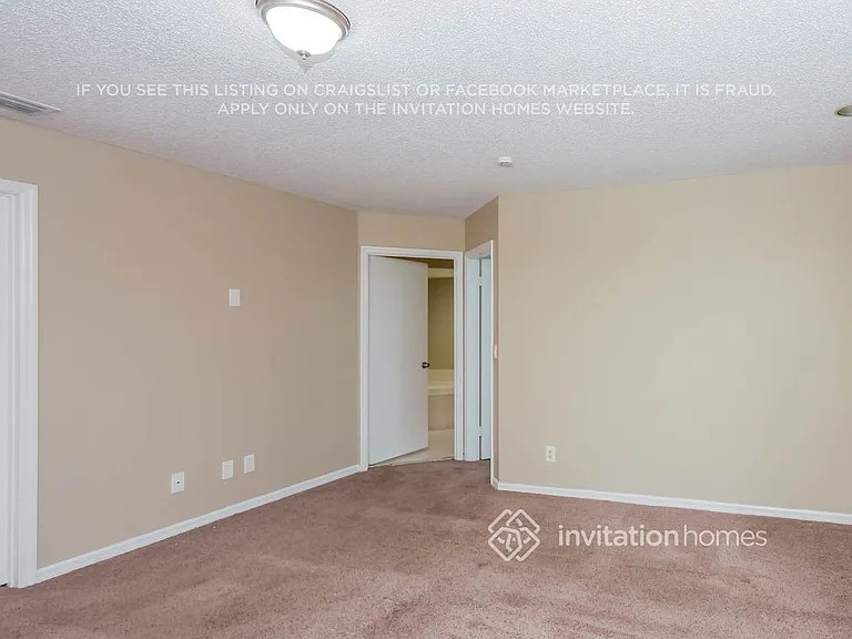 10225 Panama St — Photo 13