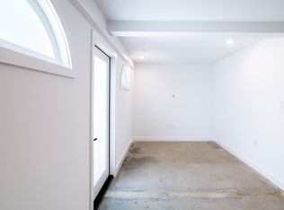 2450 Euclid St #B, Santa Monica, CA 90405