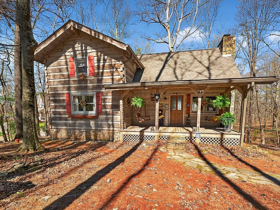 1st image of 487 Heather Brook Dr