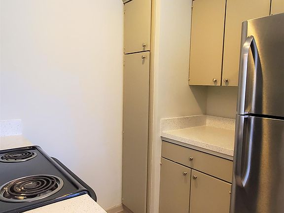 3rd image of 1447 Winding Brook Cir APT 192