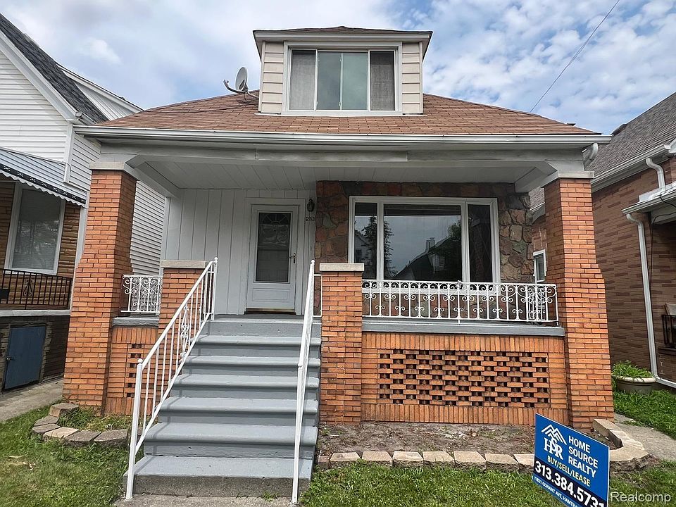1st image of 2635 Belmont St