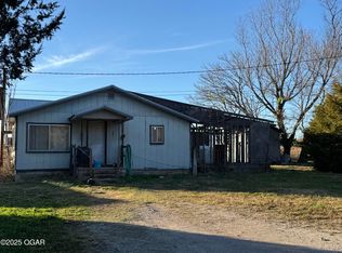 801 N 7th St, Jay, OK 74346