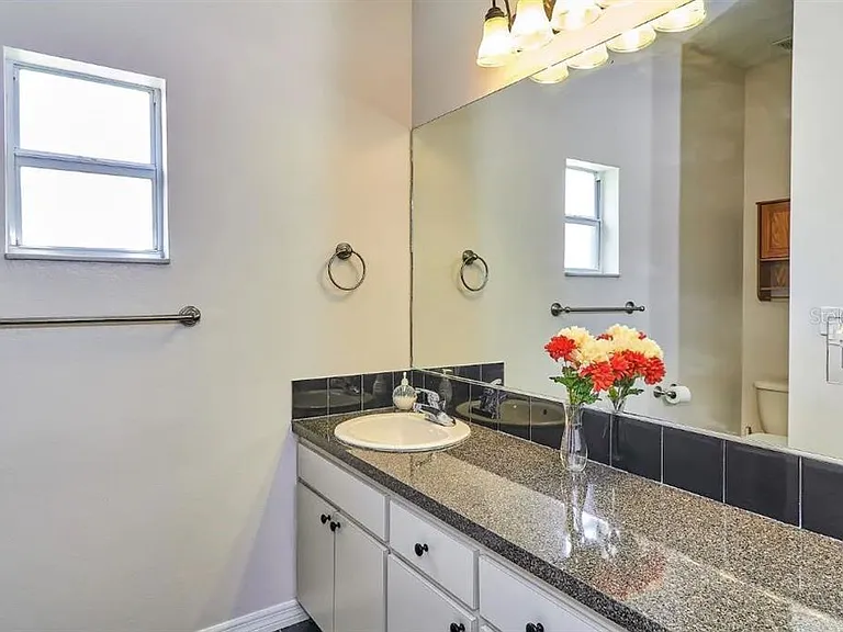 800 E Baker St — Photo 21