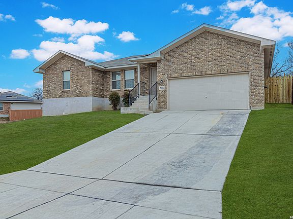3rd image of 7306 Vista Grove