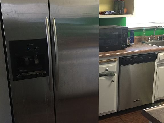 5th image of 1023 Bienville St