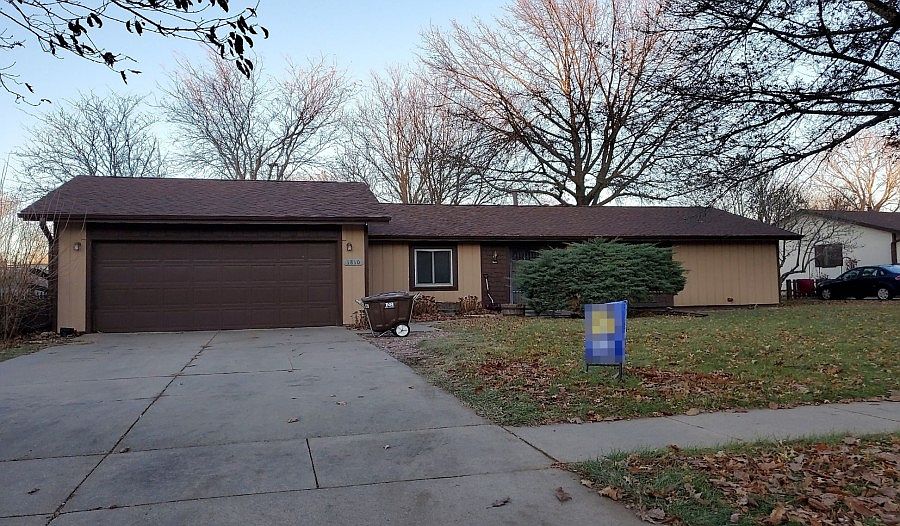 1st image of 1810 Oakdale Ave