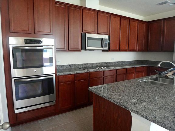 3rd image of 11513 Johnson Creek Cir