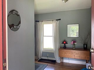 4th image of 844 3rd Ave E