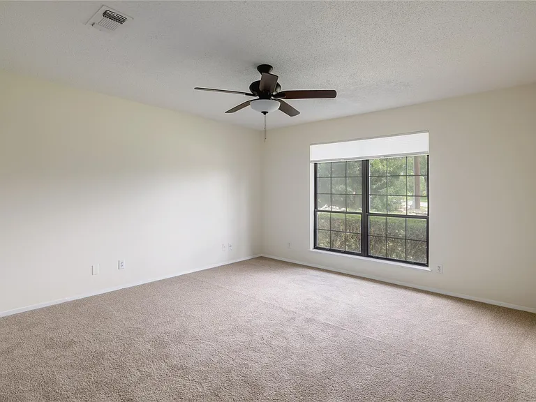 611 Lido St — Photo 23