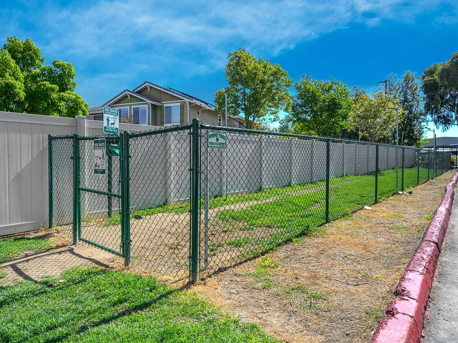 Shadow Glen Apartments IMMEDIATE MOVE INS — Photo 4