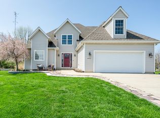 4772 Lauren Ln, Saint Joseph, MI
