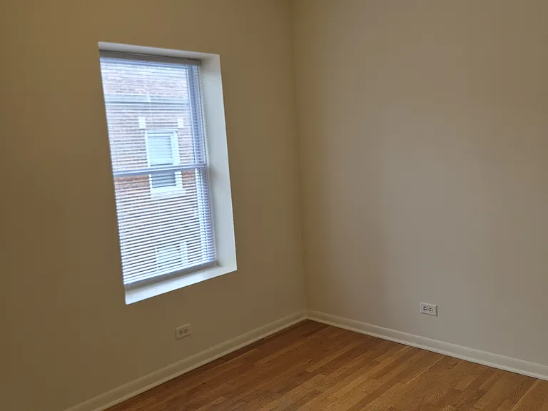 4630 N Monticello Ave #3E — Photo 12