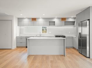1752 N Van Ness Ave #1/2, Los Angeles, CA 90028