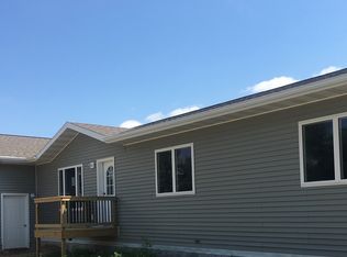 402 N Cotton, Mount Vernon, SD 57363