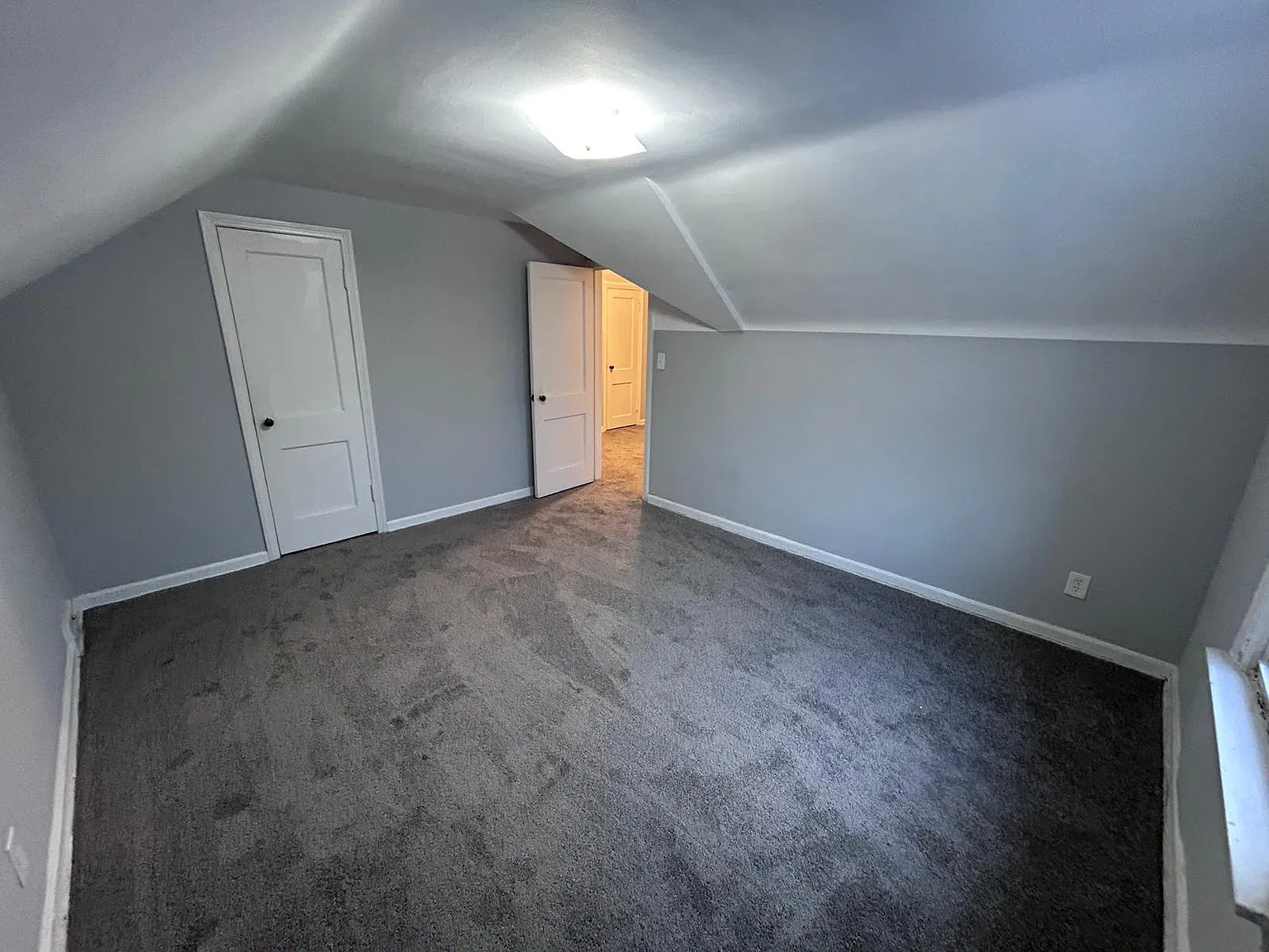 2 bed, 588 sqft, $625 — Photo 2