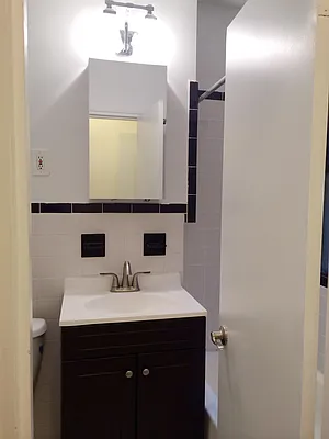 Rented by City Connections Realty | media 21