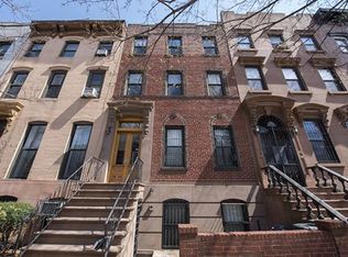 190 Carlton Ave, Brooklyn, NY 11205