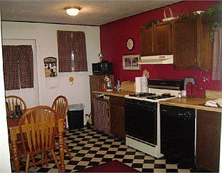5th image of 871 Vista Ln