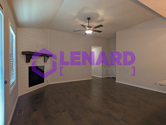 4th image of 660 N Montego St