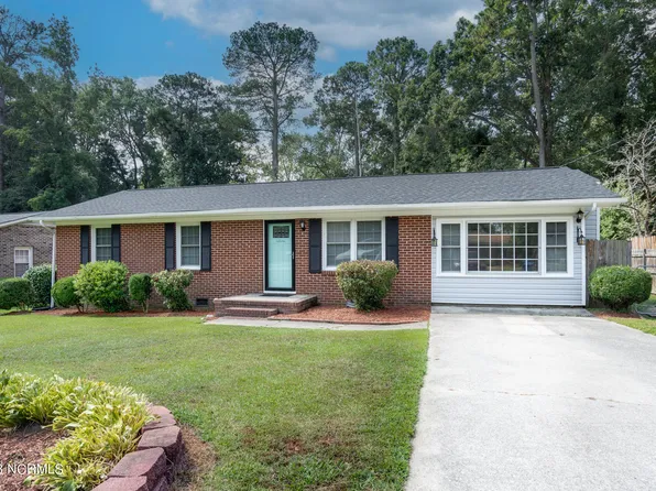 203 W Phillips Street, Pinetops, NC 27864