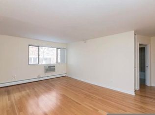 5820-414 N Sheridan Rd, Chicago, IL 60660