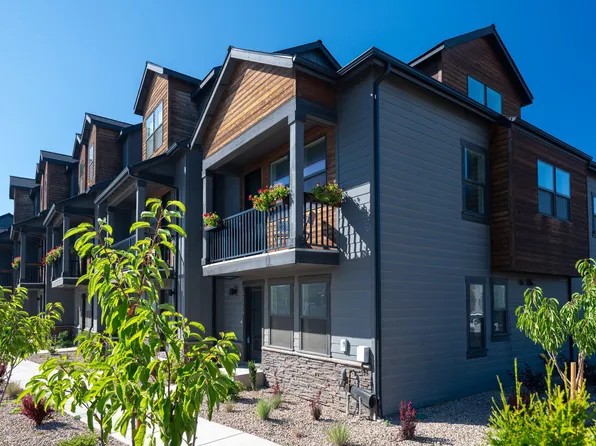 20536 NE Empire Ave, Bend, OR 97701
