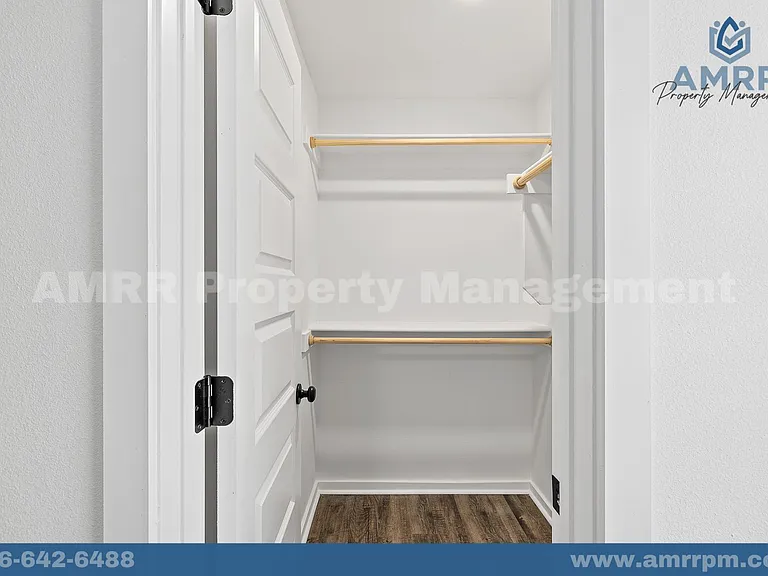 1512 Bluegrass St — Photo 13