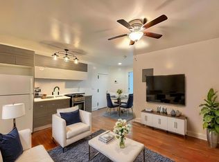 304 Schaefer St APT 1F, Brooklyn, NY 11237