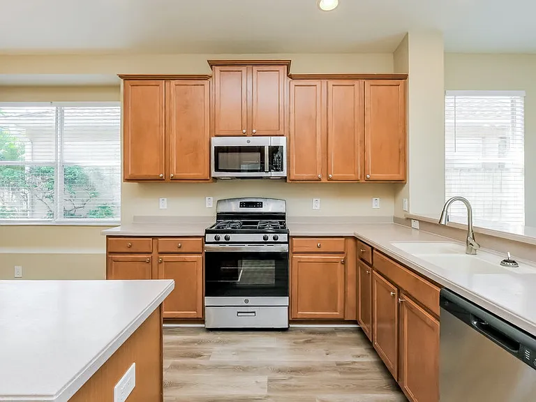 5234 Clover Mist Dr — Photo 6