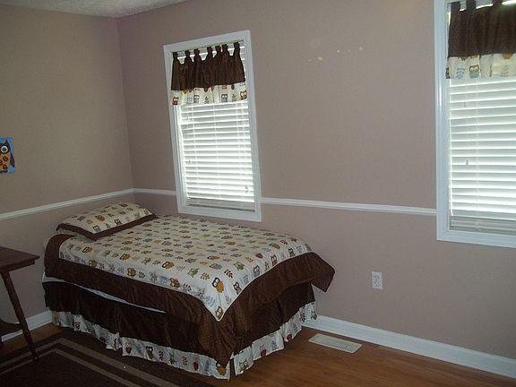 bedroom #1