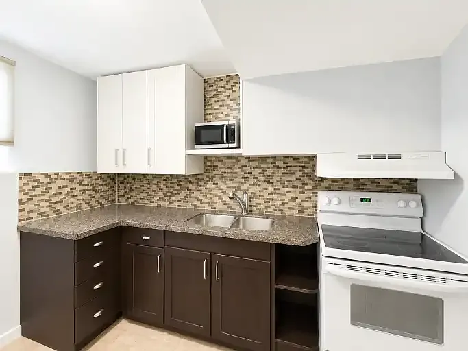 446 McCallum St #1A — Photo 4