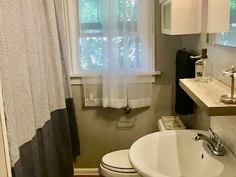 620 Harrison Ave #A — Photo 6