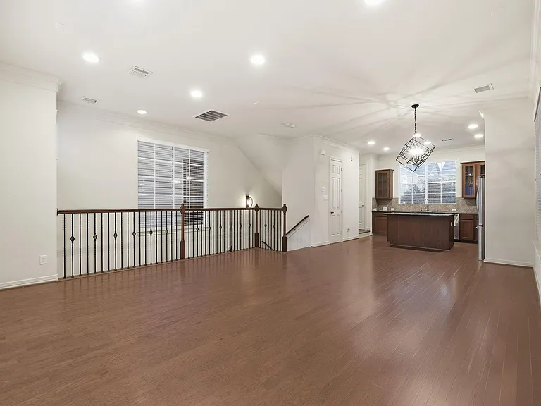 3209 Clearview Cir — Photo 15