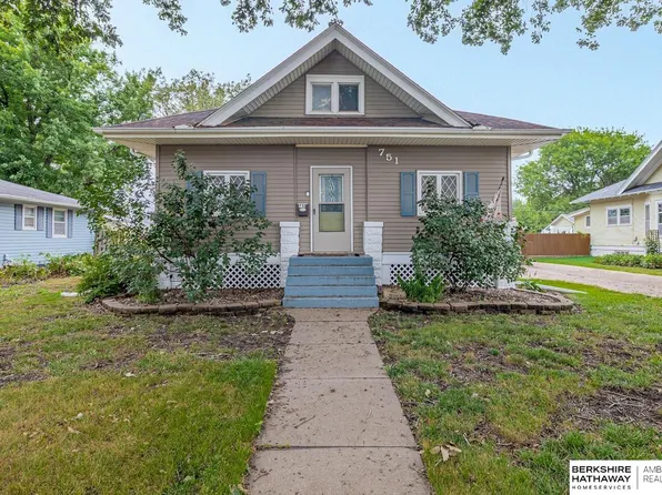 751 N 8th St, David City, NE 68632