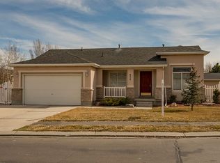 852 S Saratoga Dr, Saratoga Springs, UT 84045