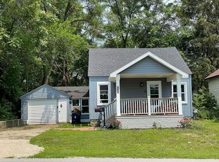 1211 Bradford St NE, Grand Rapids, MI 49503