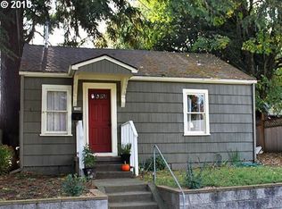 2724 NE Saratoga St, Portland, OR 97211