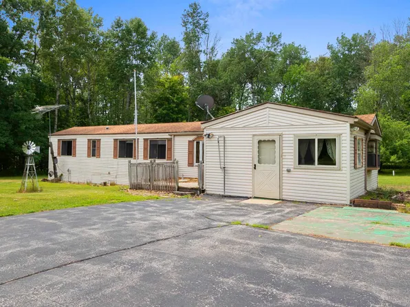 N8771 Pines Rd, Wausaukee, WI 54177