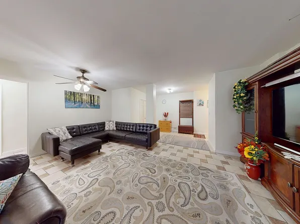 97-40 62nd Dr #9-K, Rego Park, NY 11374