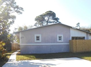 5348 Madison Rd, Delray Beach, FL 33484